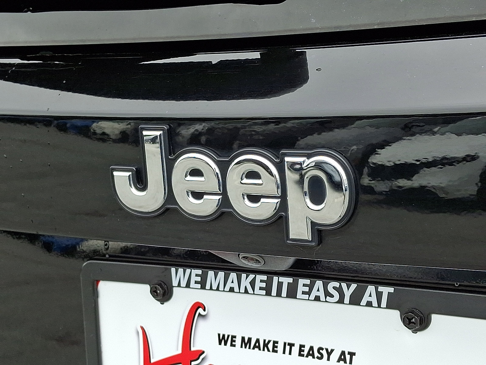 Used 2023 Jeep Renegade Latitude AWD/4WD image 29