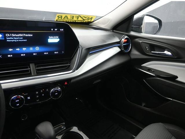 Used 2025 Chevrolet Trax LT image 22
