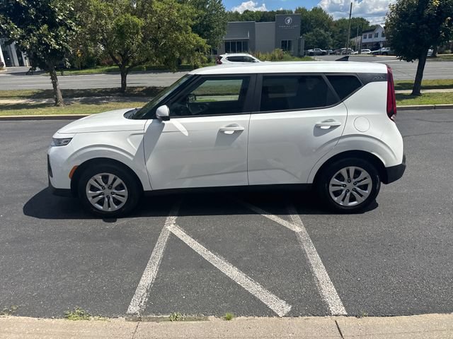 Used 2020 Kia Soul LX FWD image 6