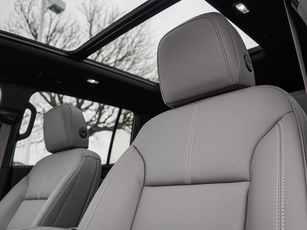 New 2026 GMC Acadia Elevation w/ Black Edition image 21