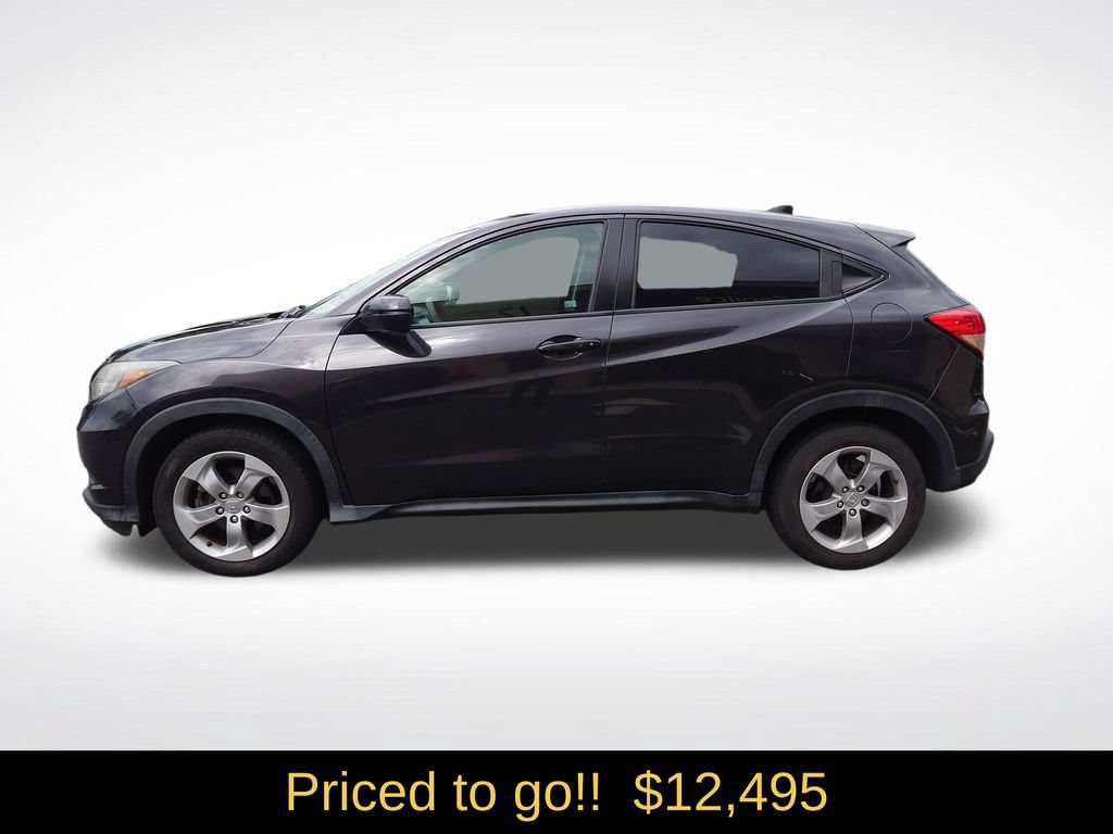 Used 2017 Honda HR-V EX image 3