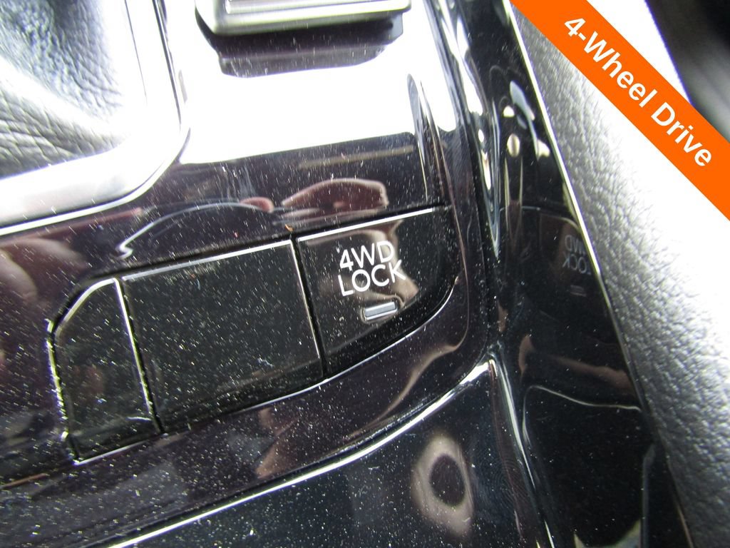New 2026 Jeep Compass Latitude AWD/4WD image 16