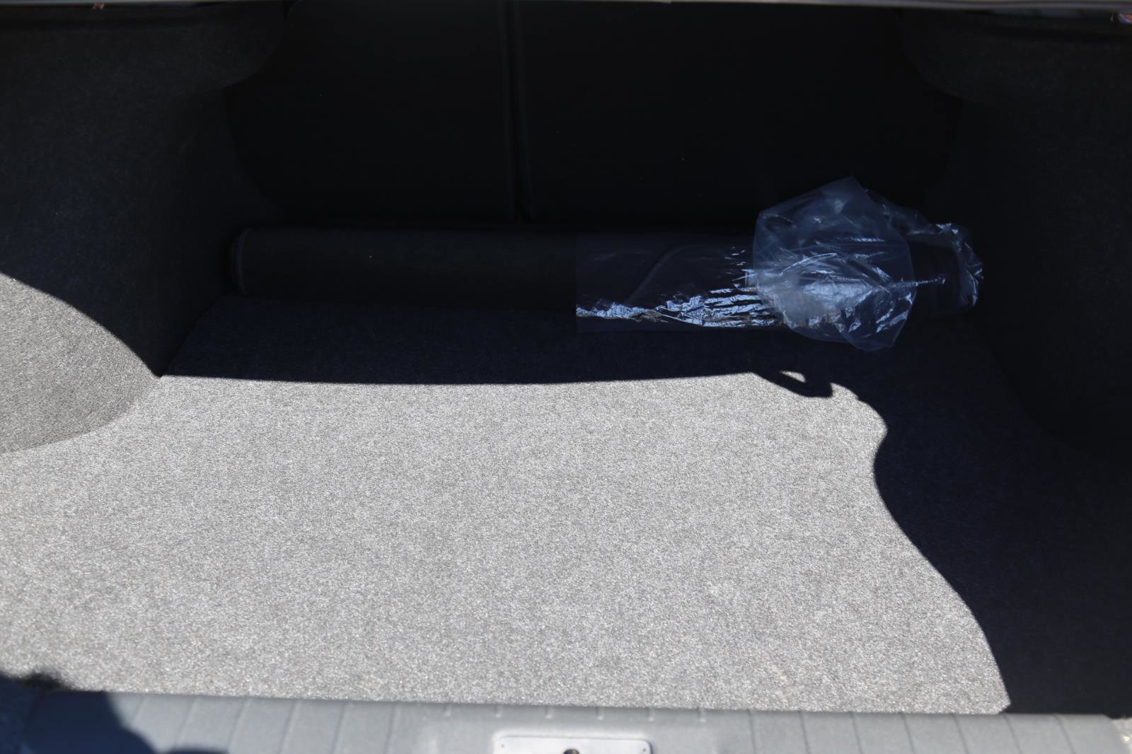 Used 2025 Nissan Sentra SR w/ SR Premium Package image 22