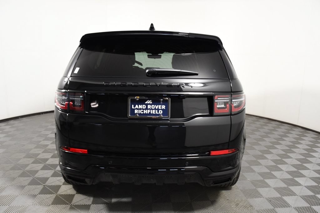 New 2026 Land Rover Discovery Sport Landmark AWD/4WD image 5