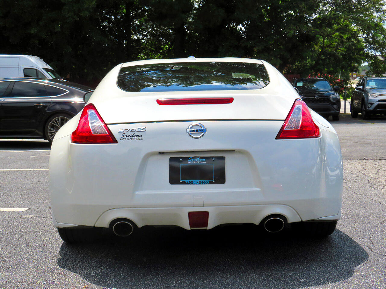 Used 2016 Nissan 370Z Touring image 8