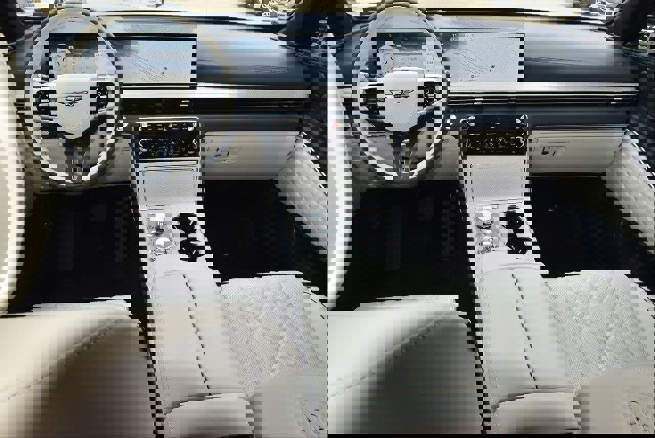 Used 2026 Genesis GV80 3.5T Prestige image 17