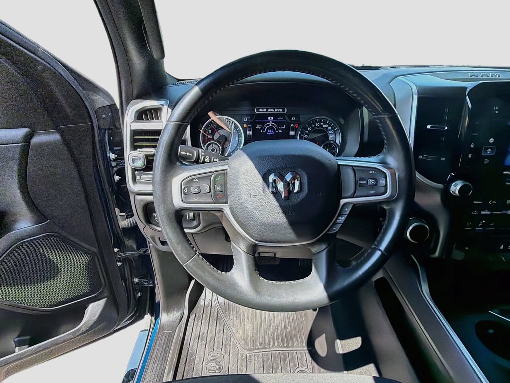 Used 2023 RAM 1500 Lone Star AWD/4WD image 11