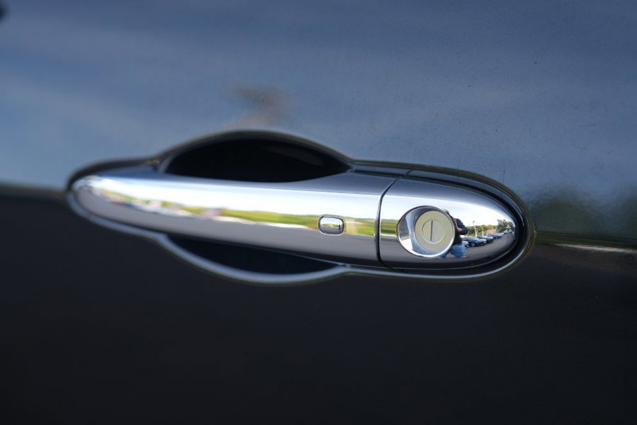 Used 2023 Maserati Levante Modena image 20