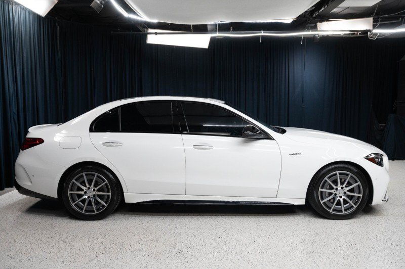 Used 2023 Mercedes-Benz C 43 AMG 4MATIC Sedan image 4