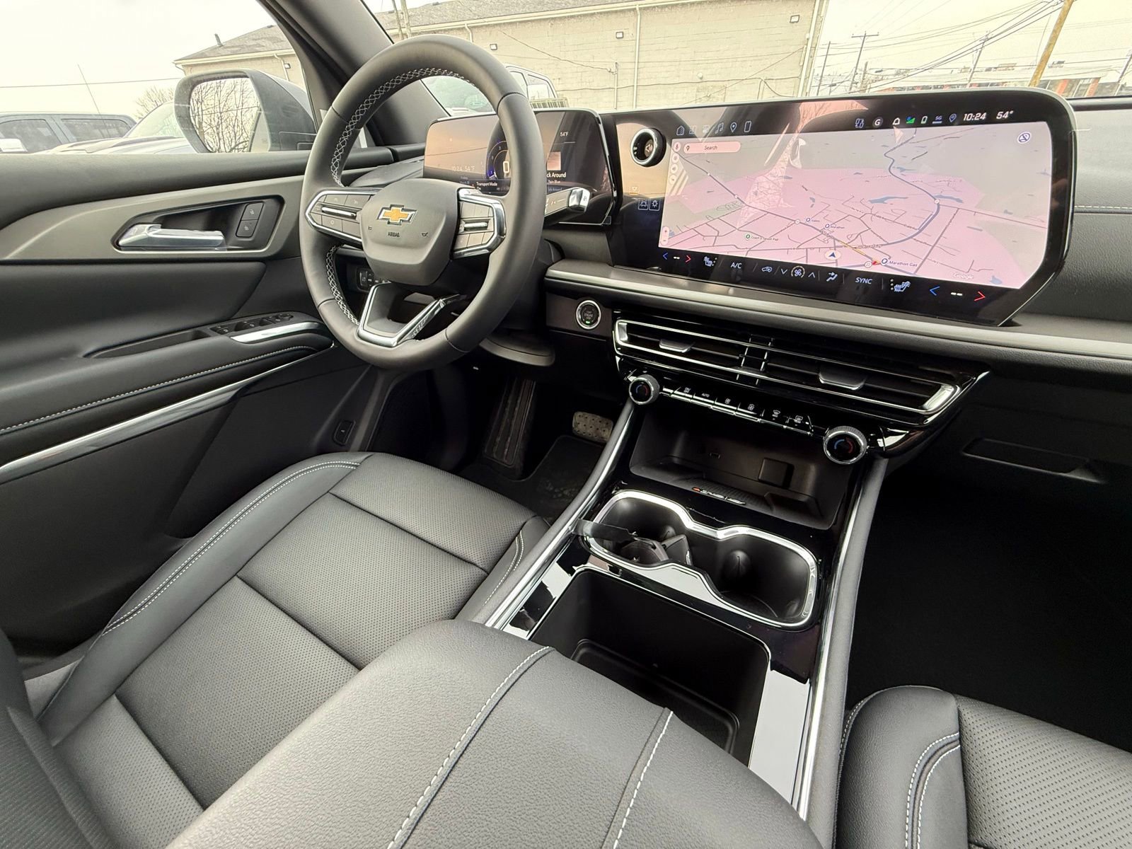 New 2026 Chevrolet Traverse LT image 3