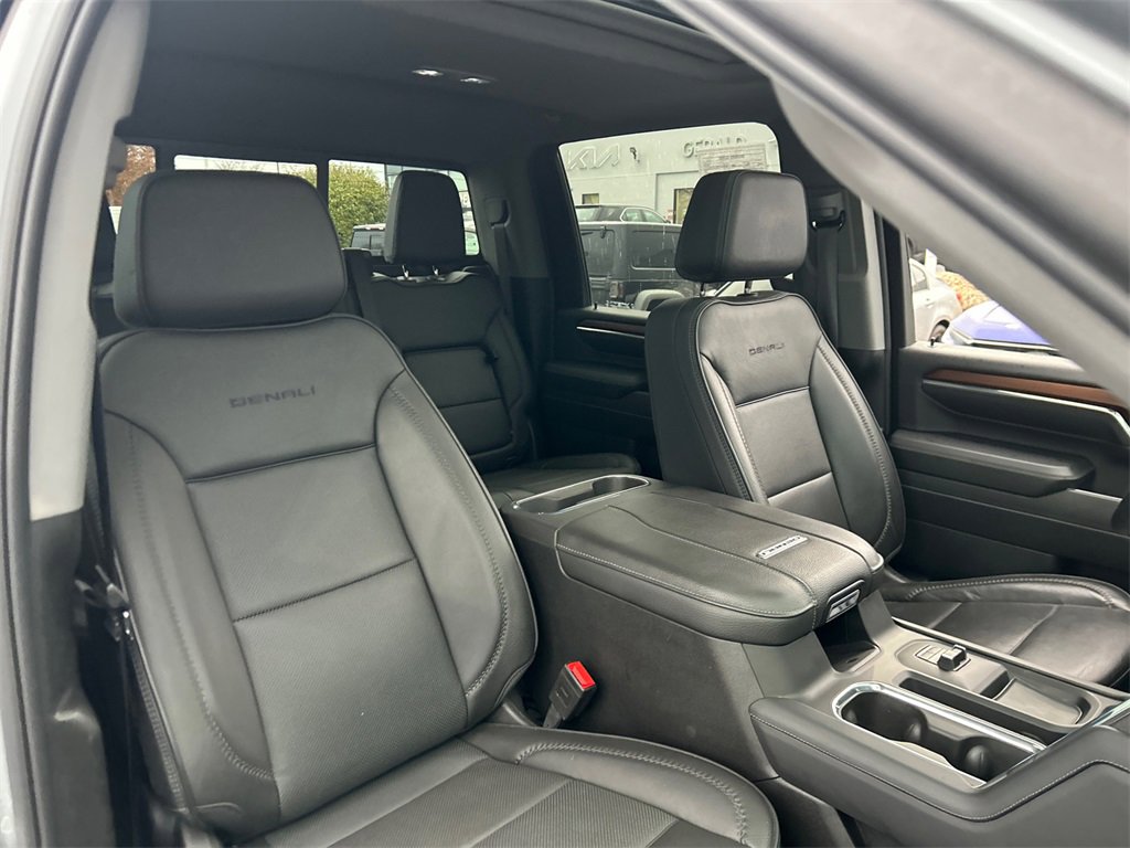 Certified 2024 GMC Sierra 2500 Denali w/ Denali Reserve Package image 35