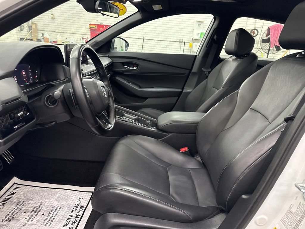 Used 2023 Honda Accord Sport image 9