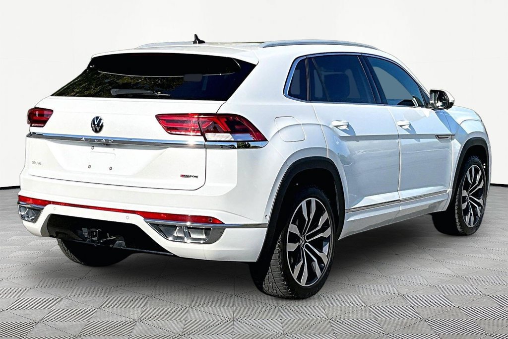 Used 2022 Volkswagen Atlas Cross Sport SEL Premium R-Line AWD/4WD image 5