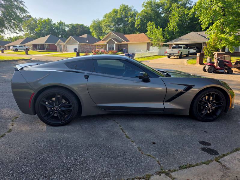 Used 2015 Chevrolet Corvette Stingray Coupe w/ 3LT Preferred Equipment Group RWD image 8