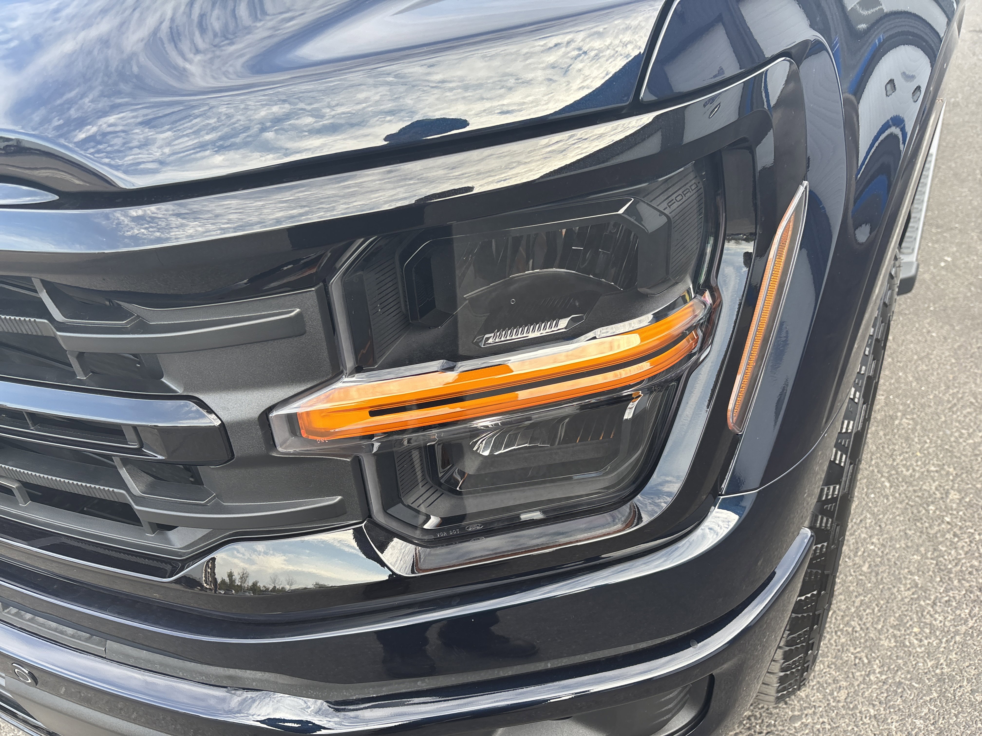 New 2025 Ford F150 XLT w/ Equipment Group 302A MID image 10