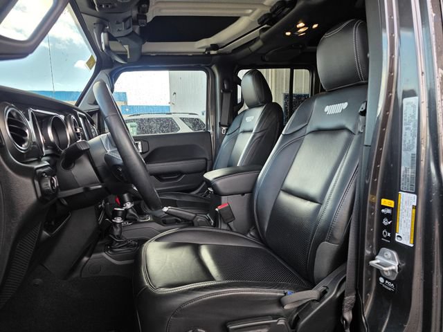 Used 2022 Jeep Gladiator Overland w/ Cold Weather Group AWD/4WD image 13