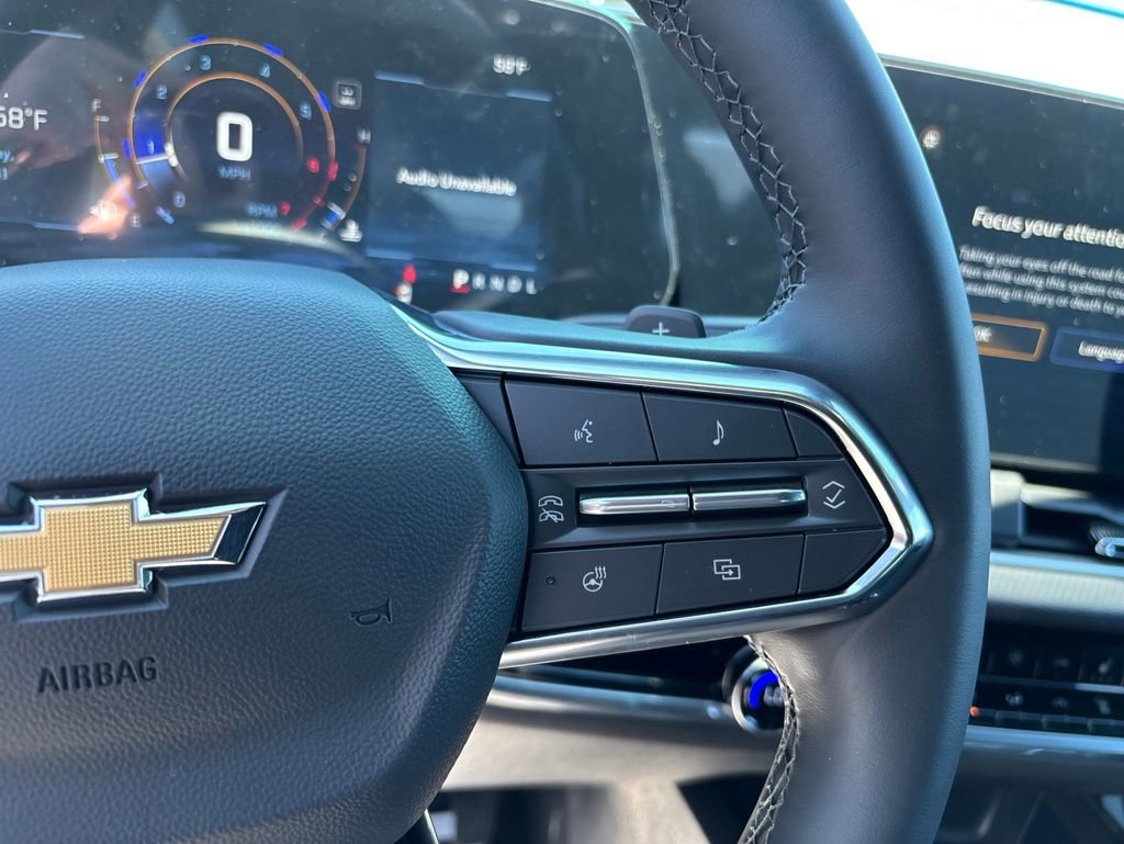 New 2026 Chevrolet Equinox LT w/ Convenience Package II FWD image 13