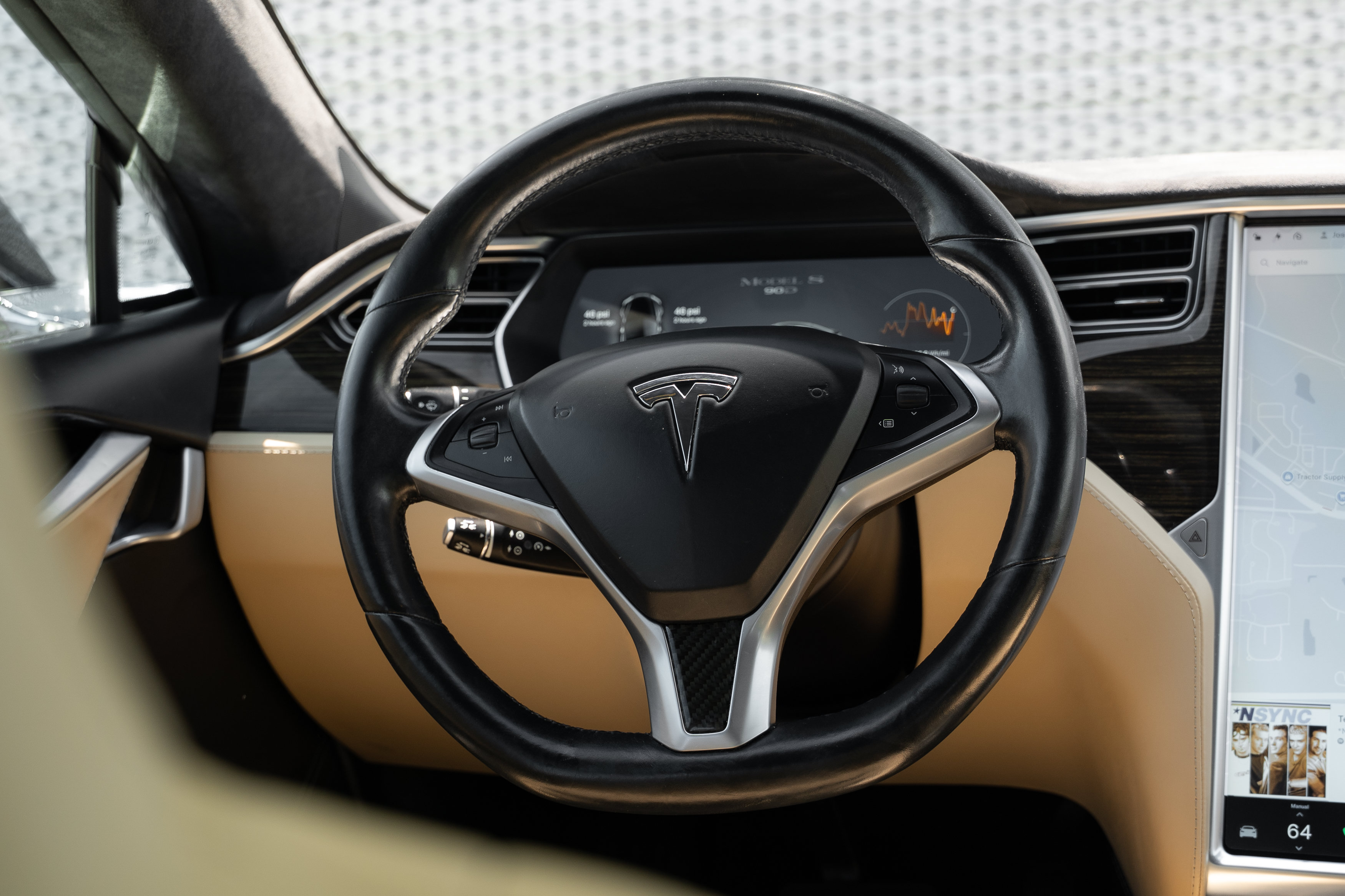 Used 2015 Tesla Model S 90D AWD/4WD image 9