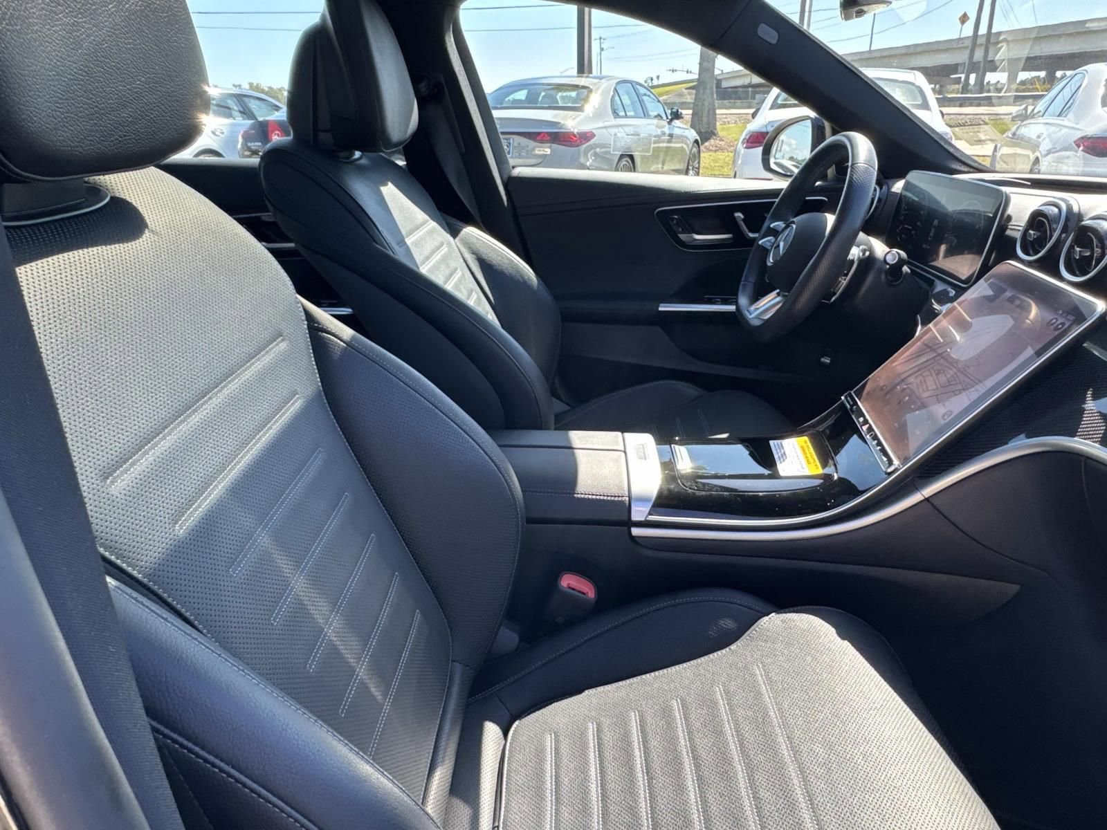 Used 2024 Mercedes-Benz C 43 AMG 4MATIC Sedan image 12