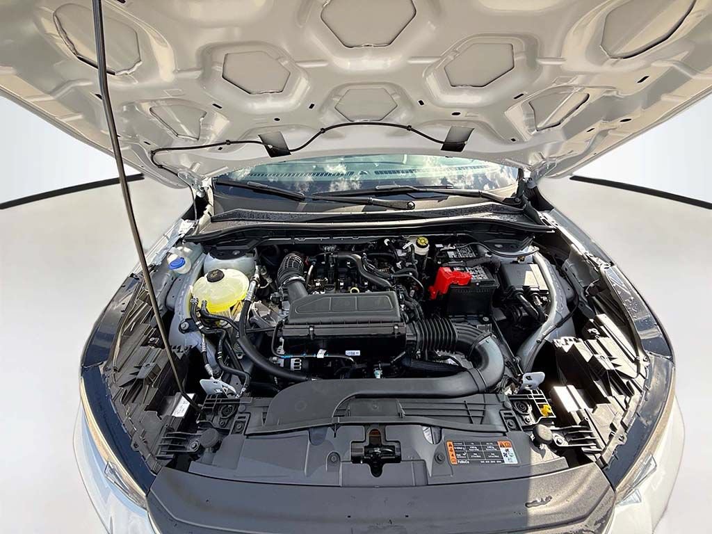 New 2026 Ford Escape ST-Line w/ Tech Pack #1 AWD/4WD image 17