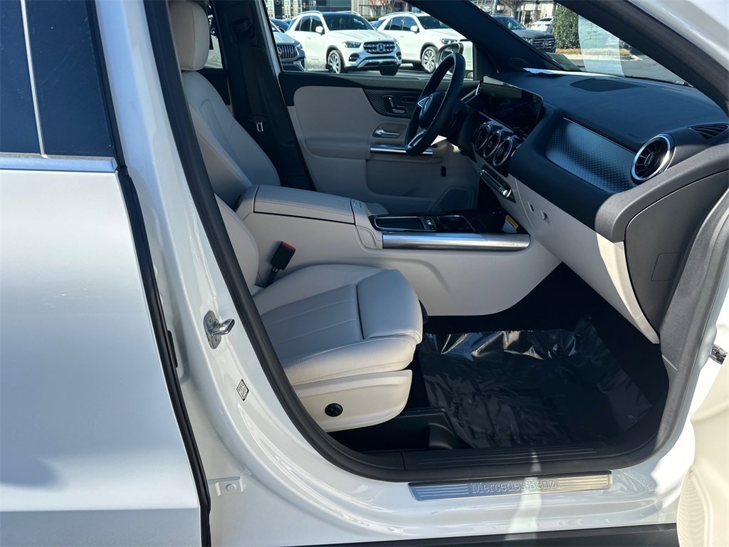 Certified 2026 Mercedes-Benz GLA 250 4MATIC image 14