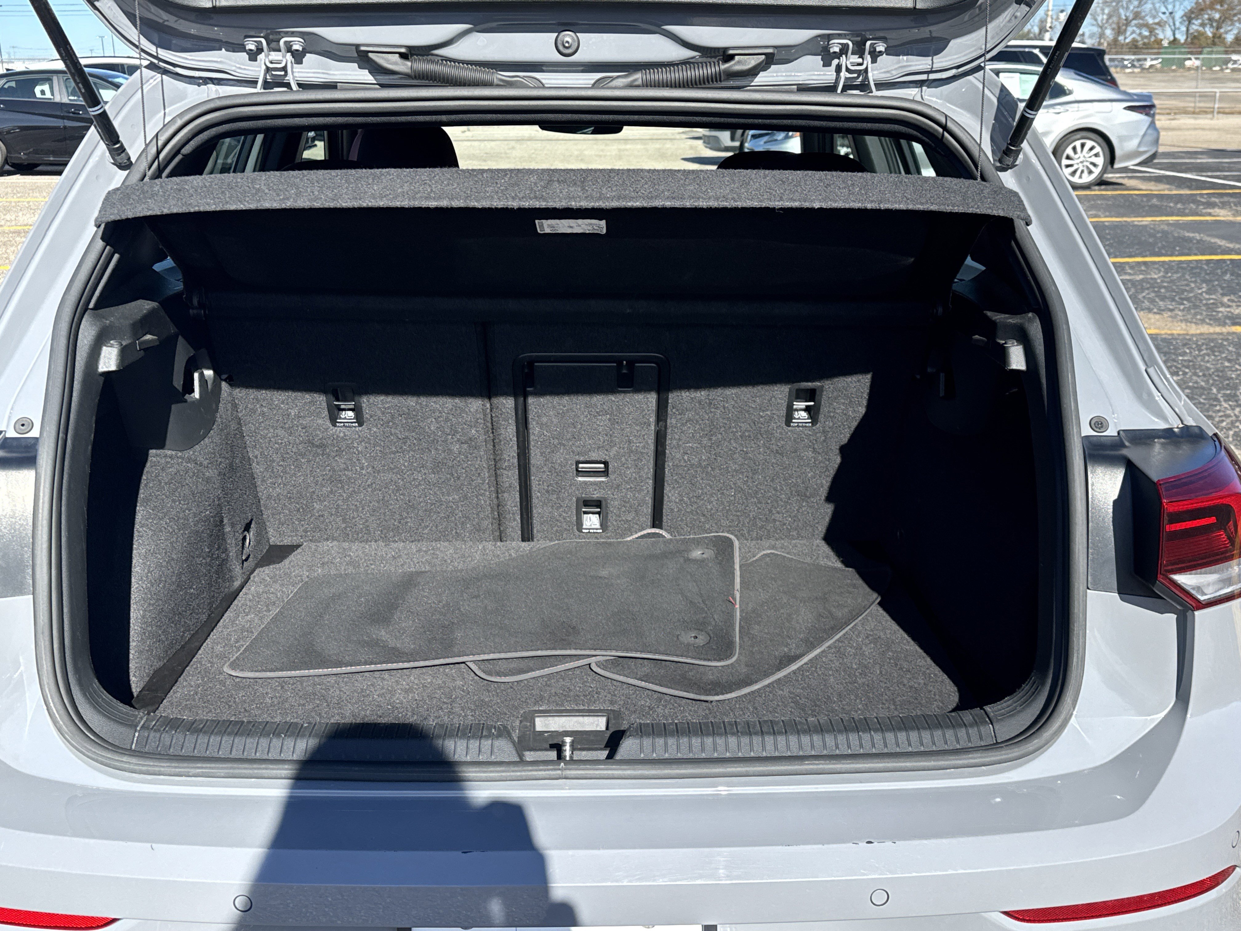 Used 2024 Volkswagen GTI S image 8