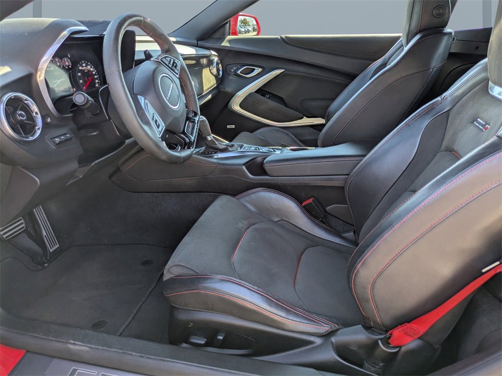 Used 2021 Chevrolet Camaro ZL1 image 15