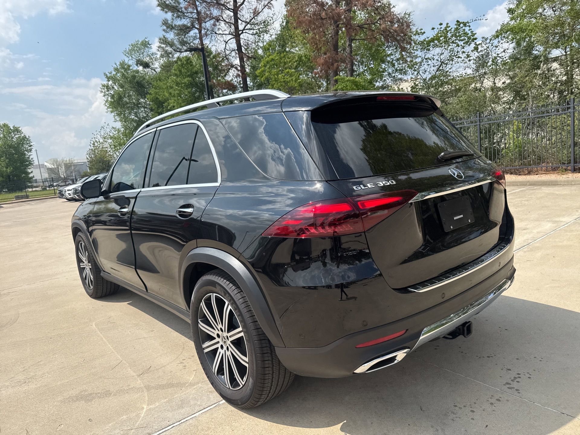 Used 2026 Mercedes-Benz GLE 350 4MATIC image 6