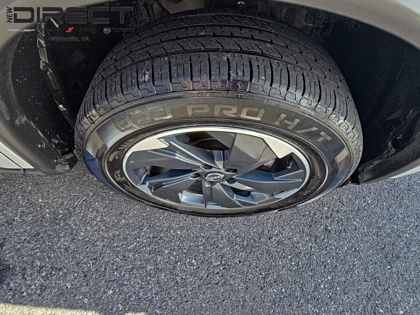 Used 2025 Nissan Rogue SV AWD/4WD image 15