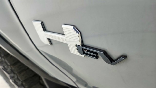 Used 2024 GMC Hummer EV 3X w/ Extreme Off-Road Package image 16