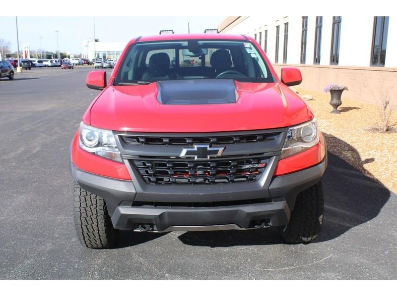 Used 2019 Chevrolet Colorado ZR2 w/ ZR2 Dusk Special Edition image 9