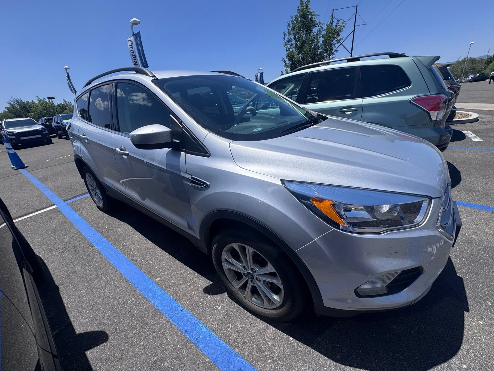 Used 2018 Ford Escape SE AWD/4WD image 5