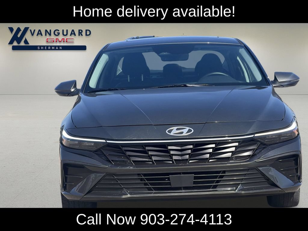 Used 2025 Hyundai Elantra Limited FWD video 2