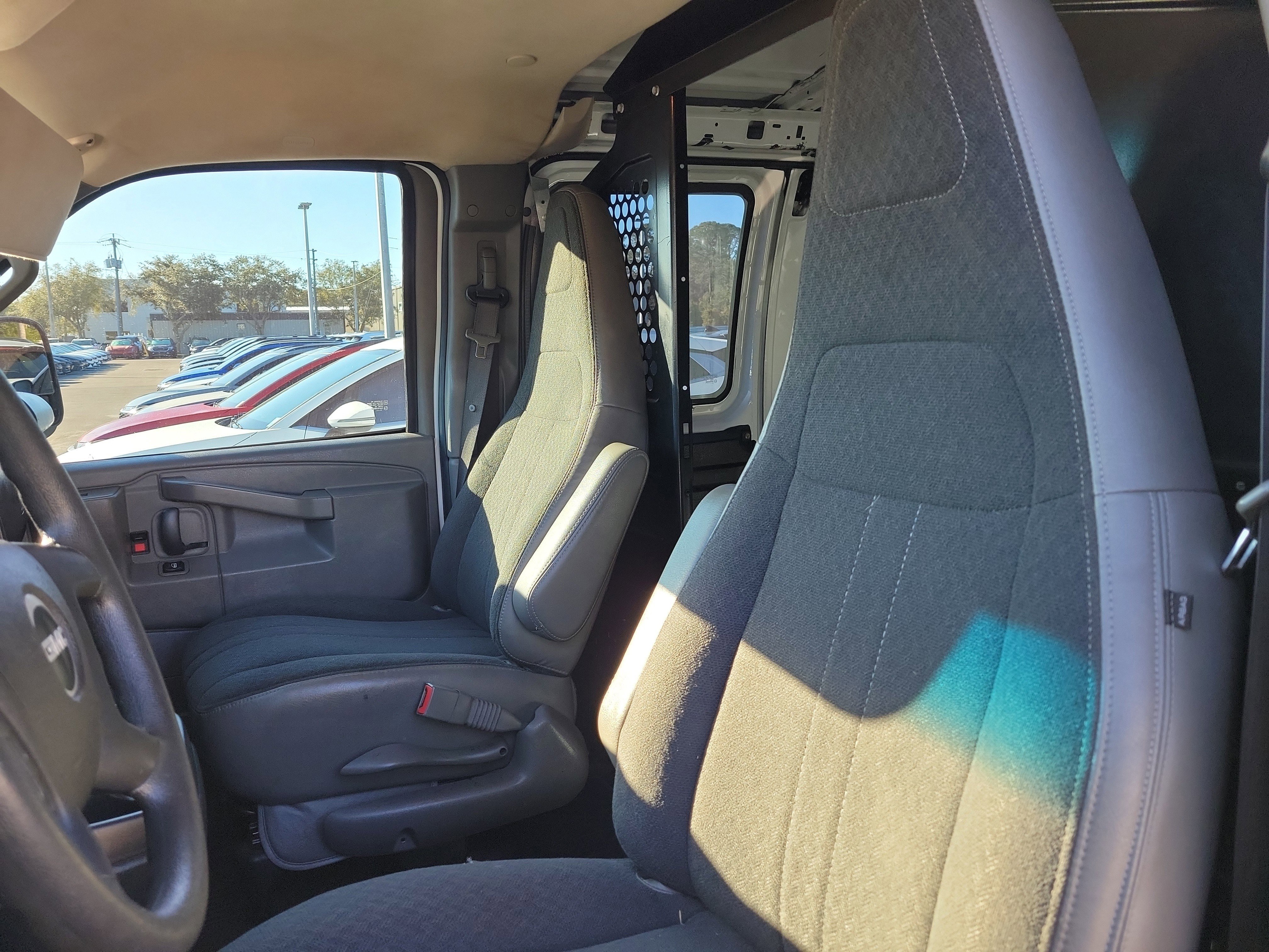 Used 2020 GMC Savana 2500 w/ Driver Convenience Package image 22