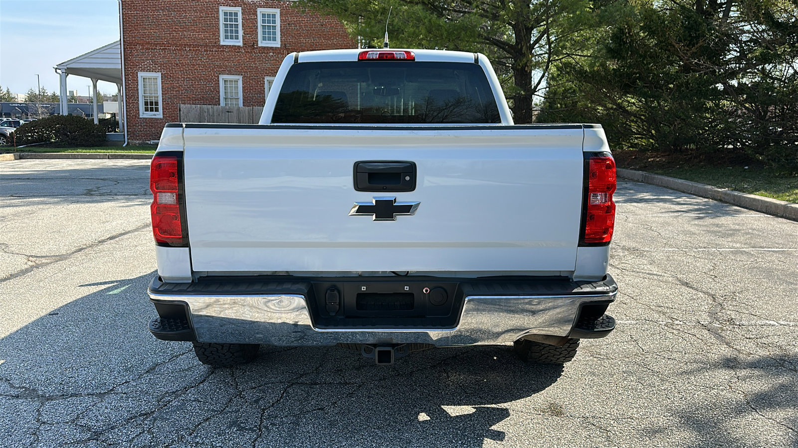Used 2018 Chevrolet Silverado 1500 LT w/ All Star Edition image 6