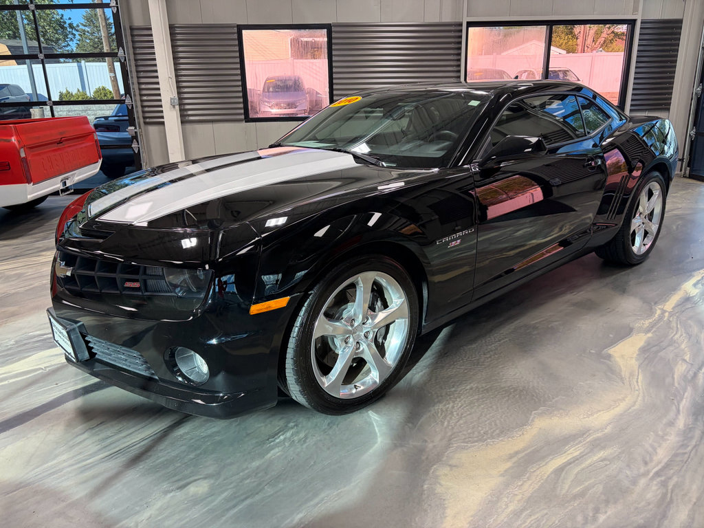 Used 2010 Chevrolet Camaro SS w/ RS Package image 33