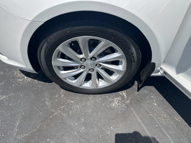 Used 2016 Buick LaCrosse Premium FWD image 24