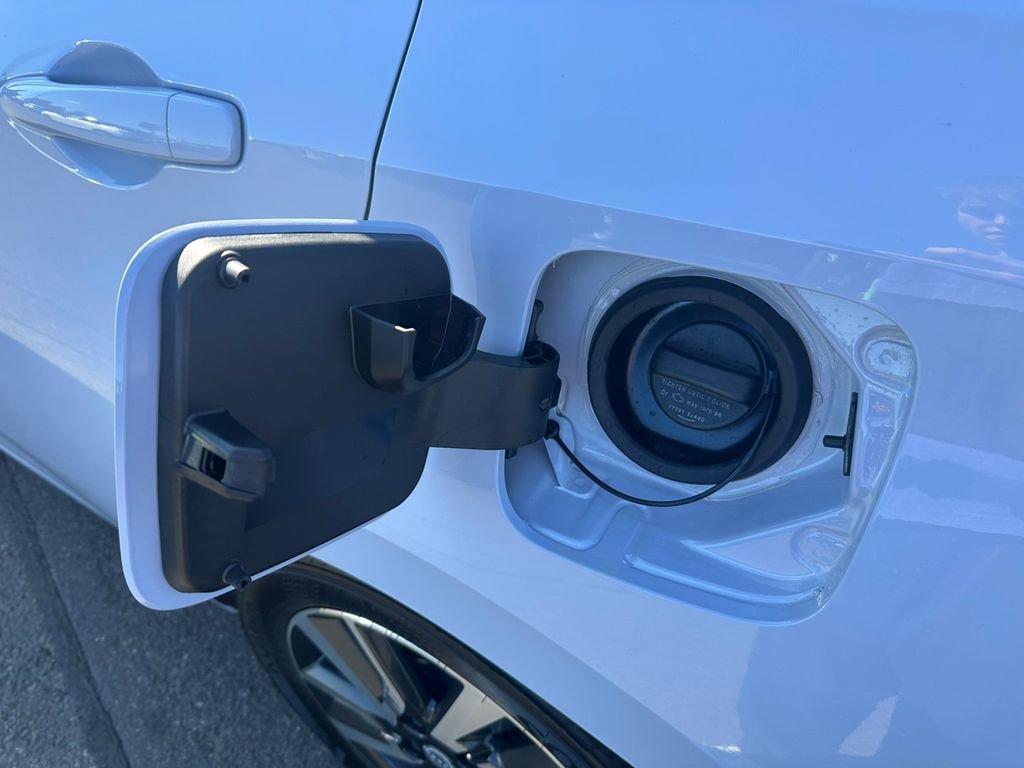 New 2025 Nissan Versa SV w/ Trunk Package image 30