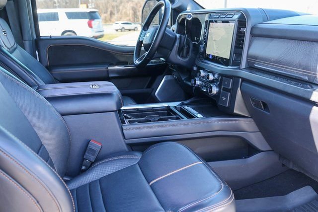 Used 2023 Ford F250 Platinum w/ Tremor Off-Road Package AWD/4WD image 19