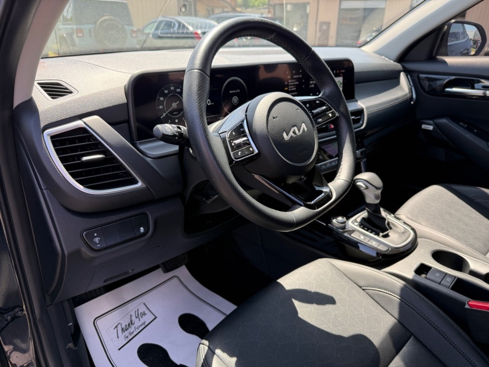 Used 2024 Kia Seltos SX AWD/4WD image 19