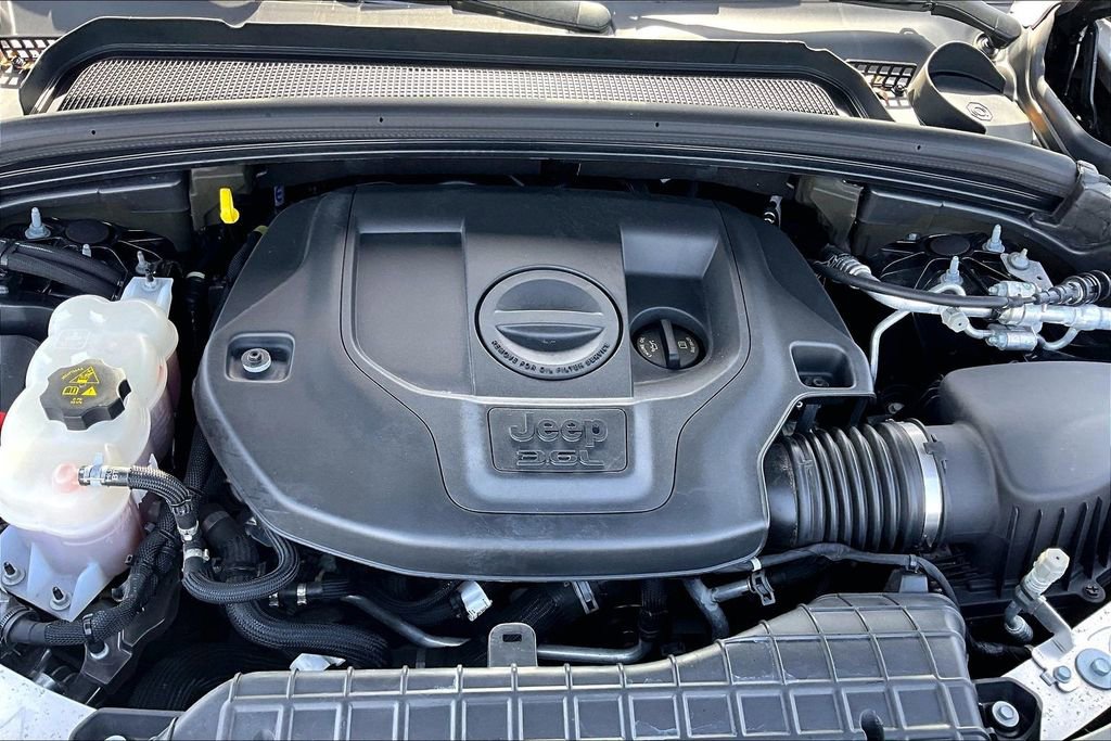 Used 2022 Jeep Grand Cherokee Summit image 32