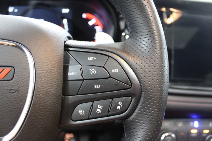 Used 2025 Dodge Durango R/T w/ Blacktop Package AWD/4WD image 38