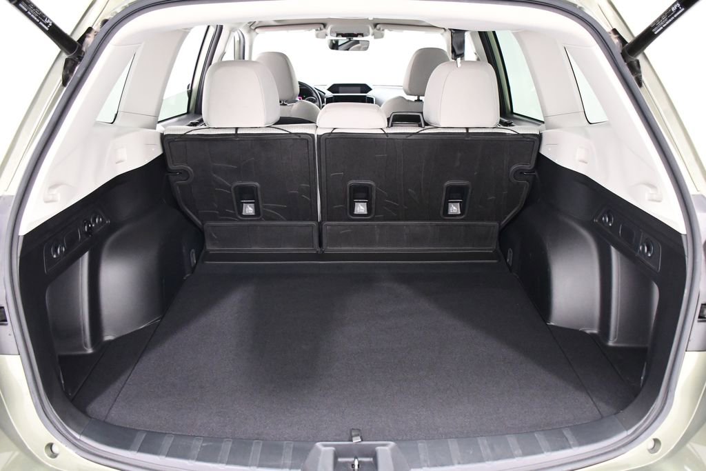 Used 2020 Subaru Forester Premium AWD/4WD image 23