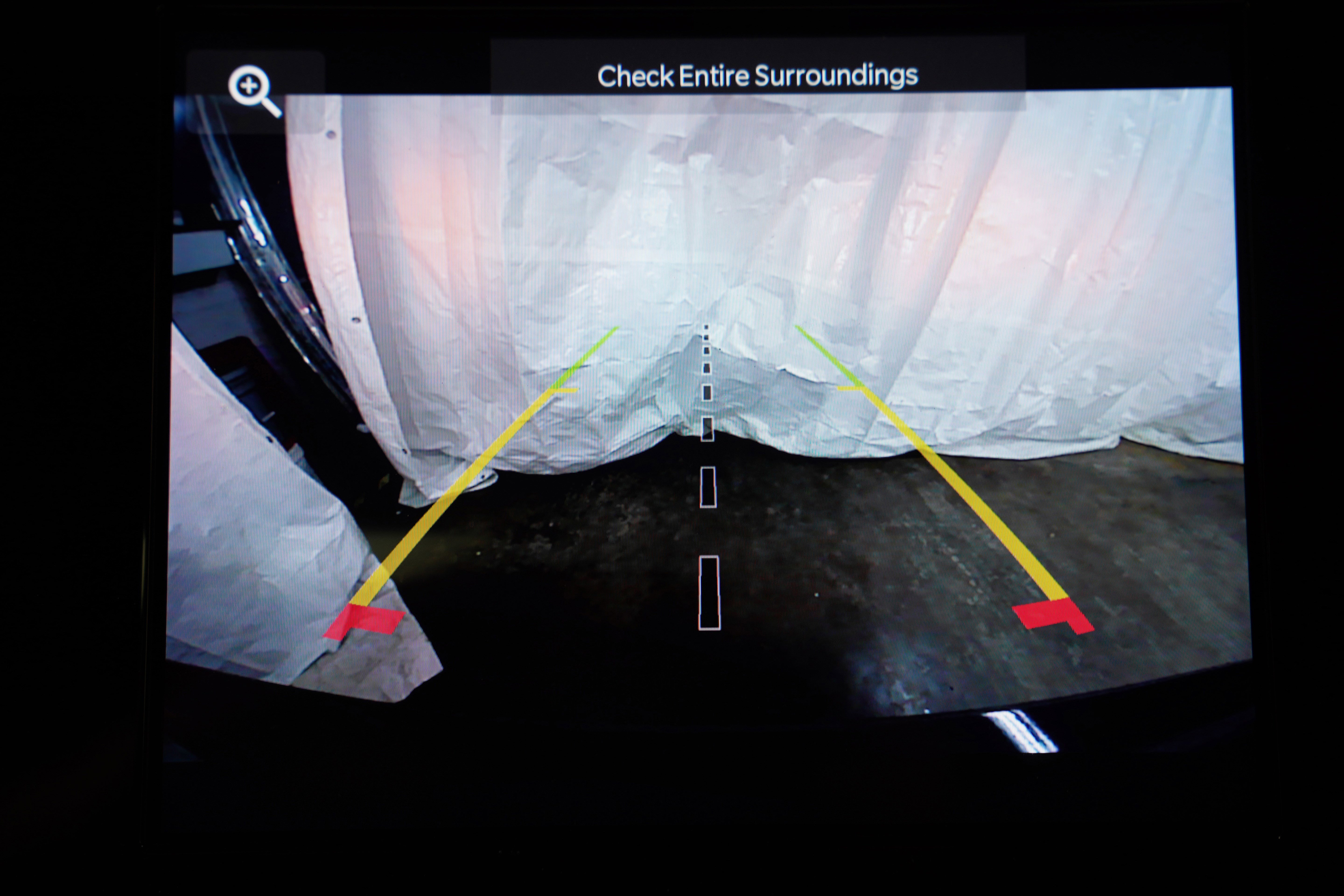 Used 2023 Jeep Grand Cherokee Laredo X image 9