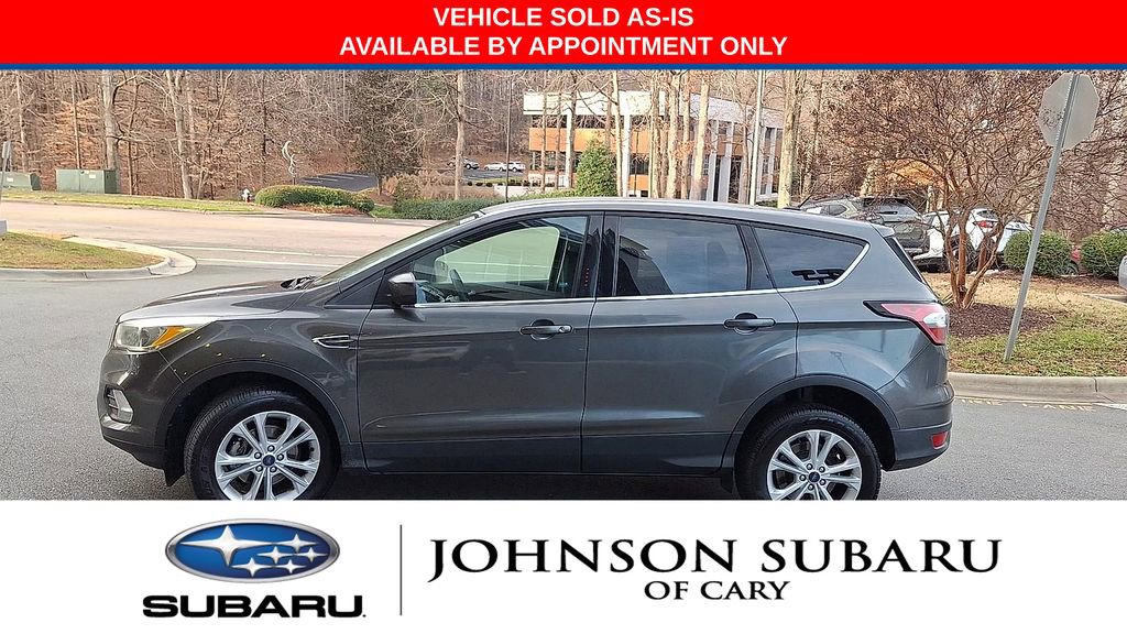 Used 2017 Ford Escape SE image 5