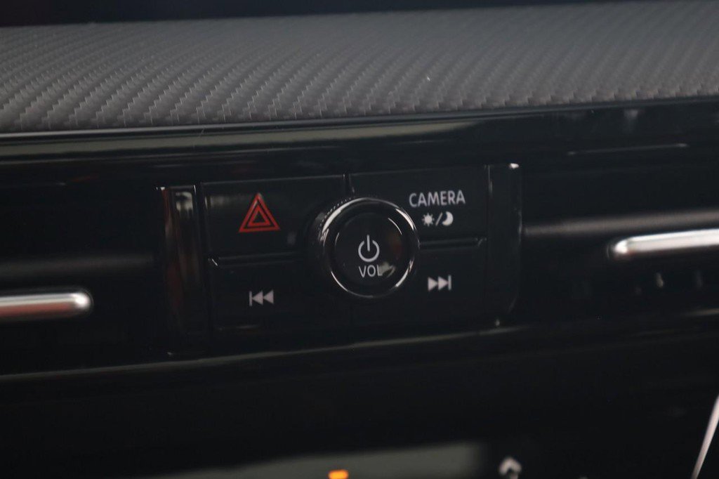 New 2026 Nissan Kicks SR w/ SR Premium Package image 15