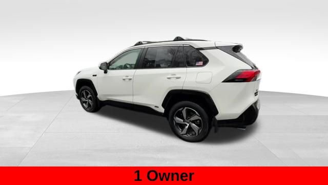 Used 2023 Toyota RAV4 SE w/ Weather & Moonroof Package image 5