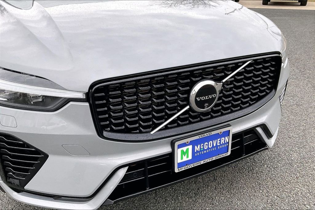 Certified 2024 Volvo XC60 T8 Plus w/ Protection Package Premier image 33