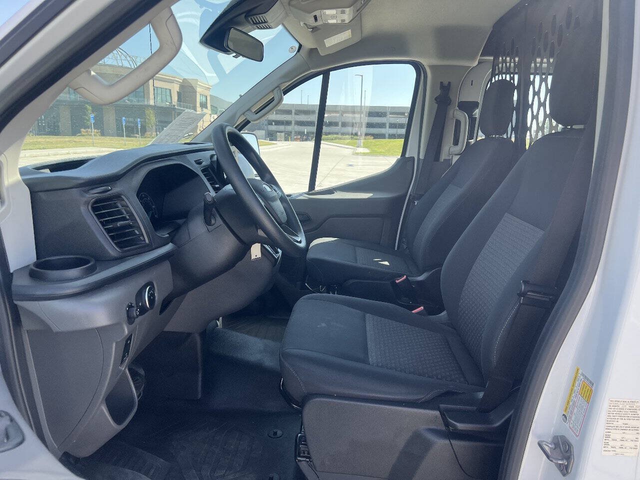 Used 2025 Ford Transit 250 Low Roof w/ Exterior Upgrade Package RWD image 9