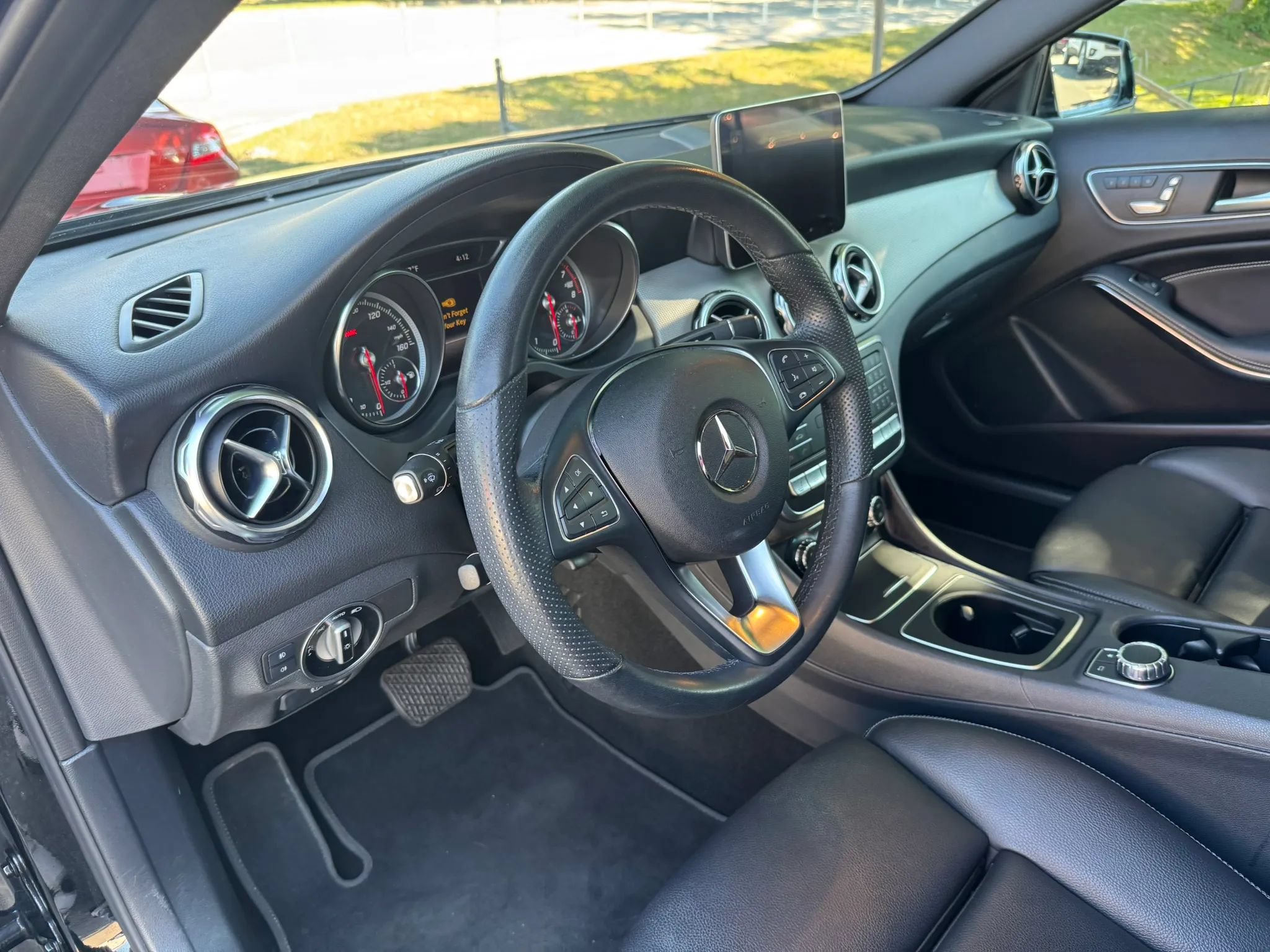 Used 2019 Mercedes-Benz GLA 250 4MATIC image 20